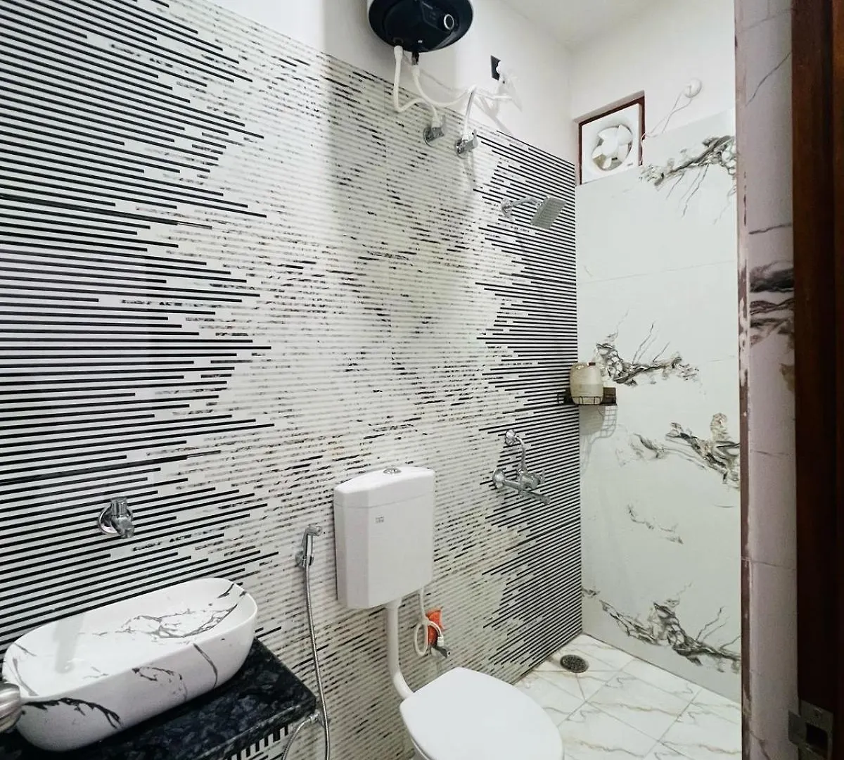 Shivaas Gaagar P Guest House Váránasí